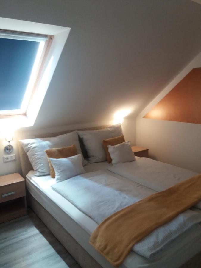Eva Apartman Heviz Exterior photo