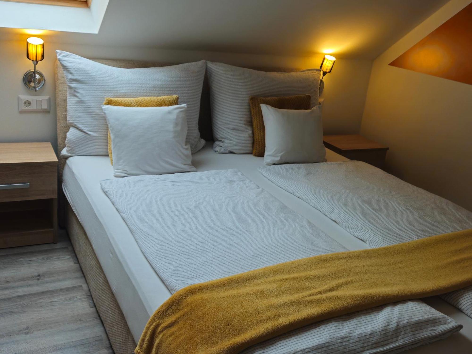 Eva Apartman Heviz Exterior photo